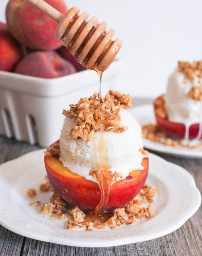 Grilled Peaches With Honey