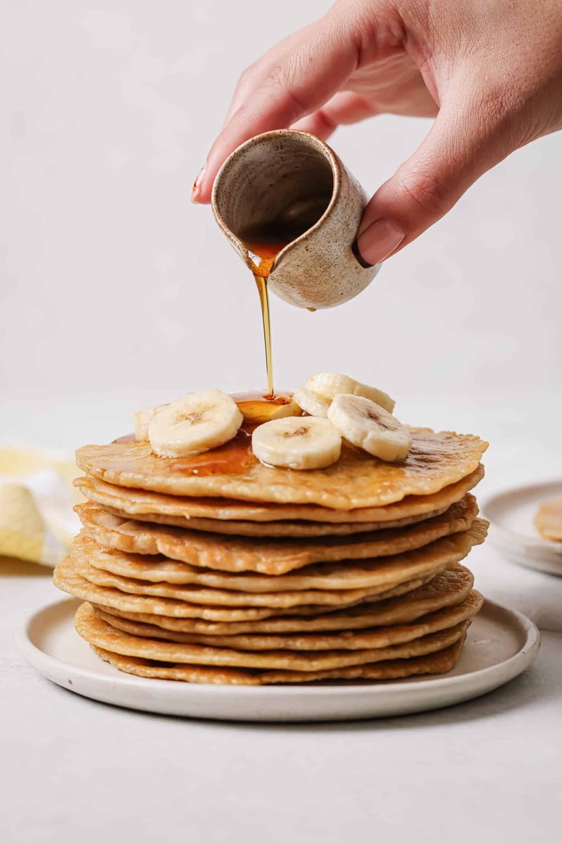 Almond Flour Banana Pancakes