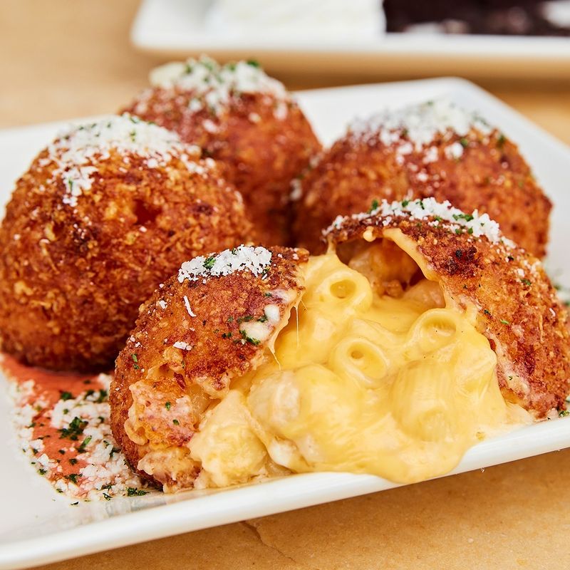 Fried Mac And Cheese Bites