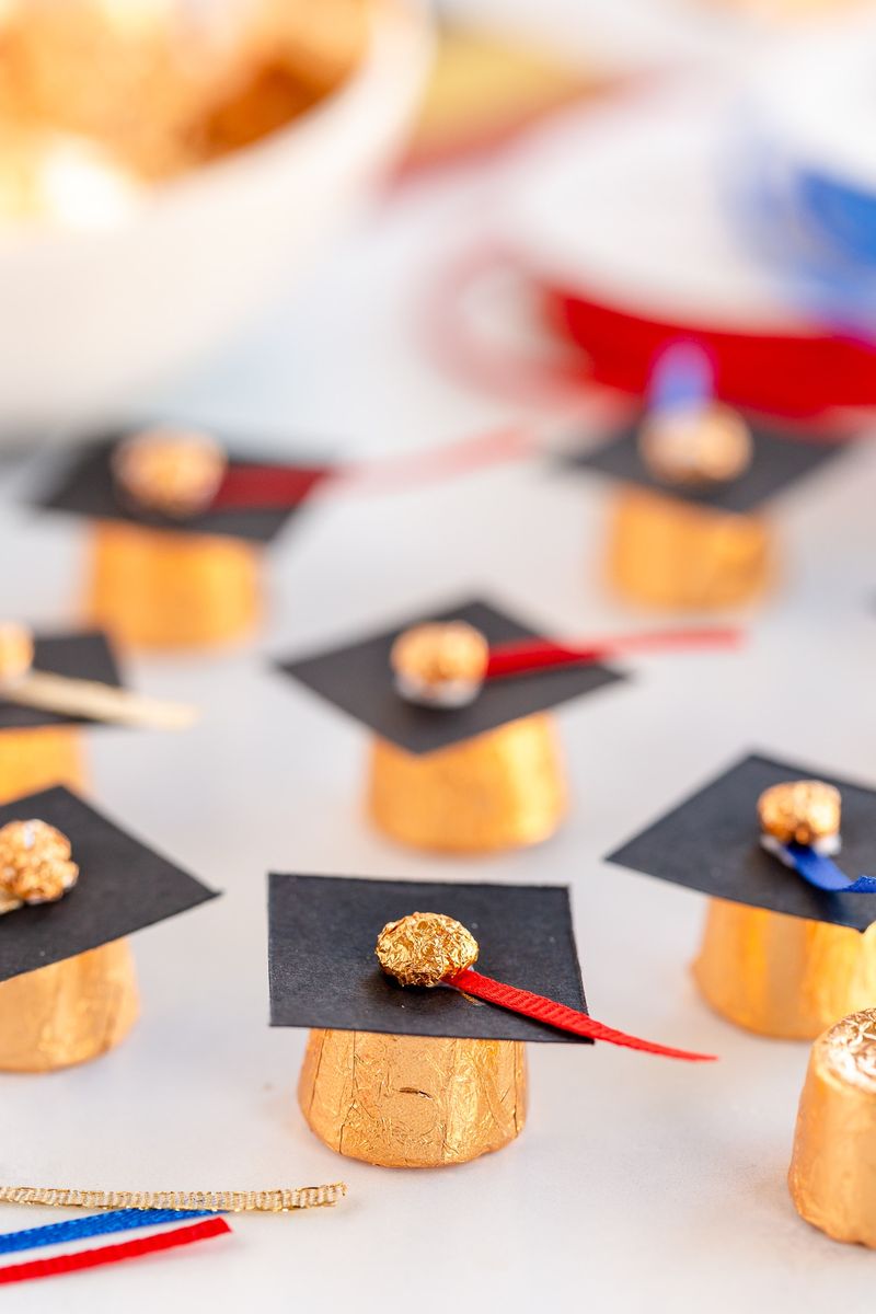 Graduation Cap Pretzel Bites