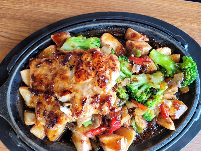 WIN: Bourbon Chicken Sizzlin' Skillet