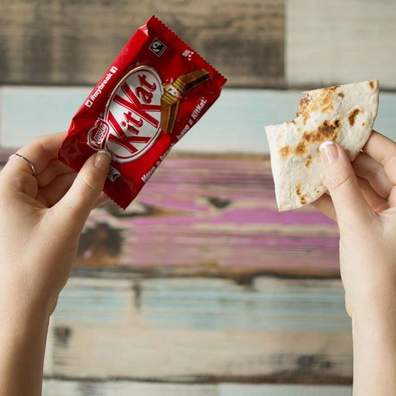 Taco Bell's Kit Kat Chocodilla