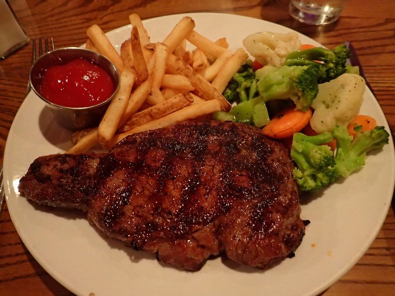 Lone Star Steakhouse