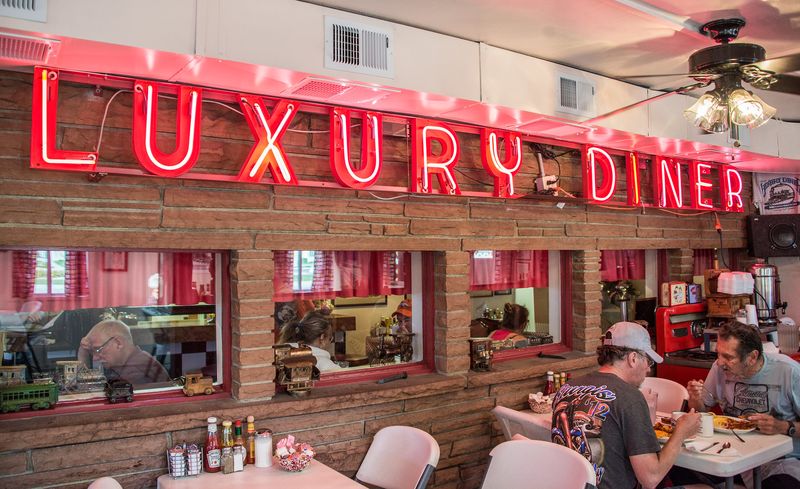 Wyoming: Luxury Diner