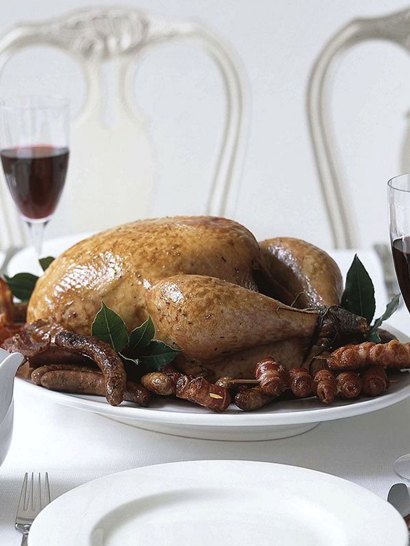 Delia Smith's Complete Christmas Dinner
