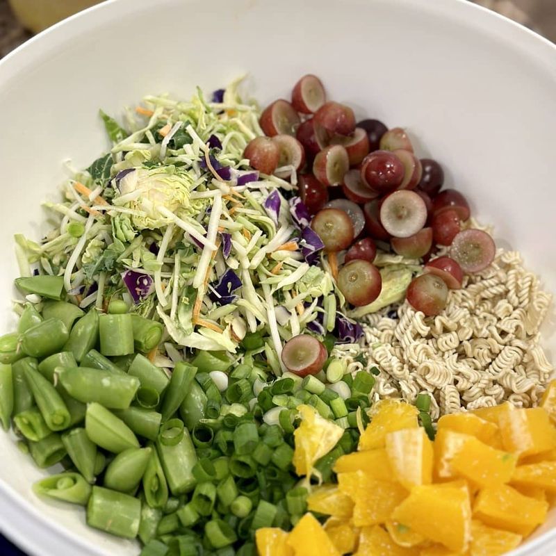 Crunchy Asian Grape Slaw Sensation