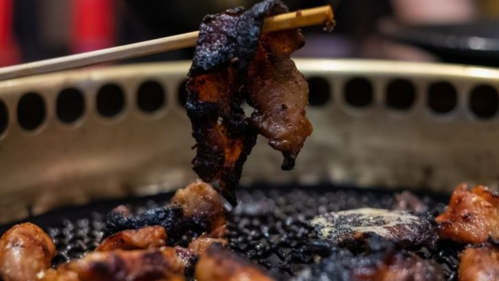 15 BBQ Habits That Raise Carcinogen Levels In Food