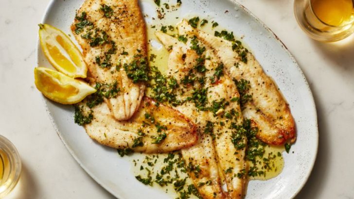 15 Beloved Old-School Dishes That Vanished From Menus (Plus 5 We’re Fine Never Seeing Again)