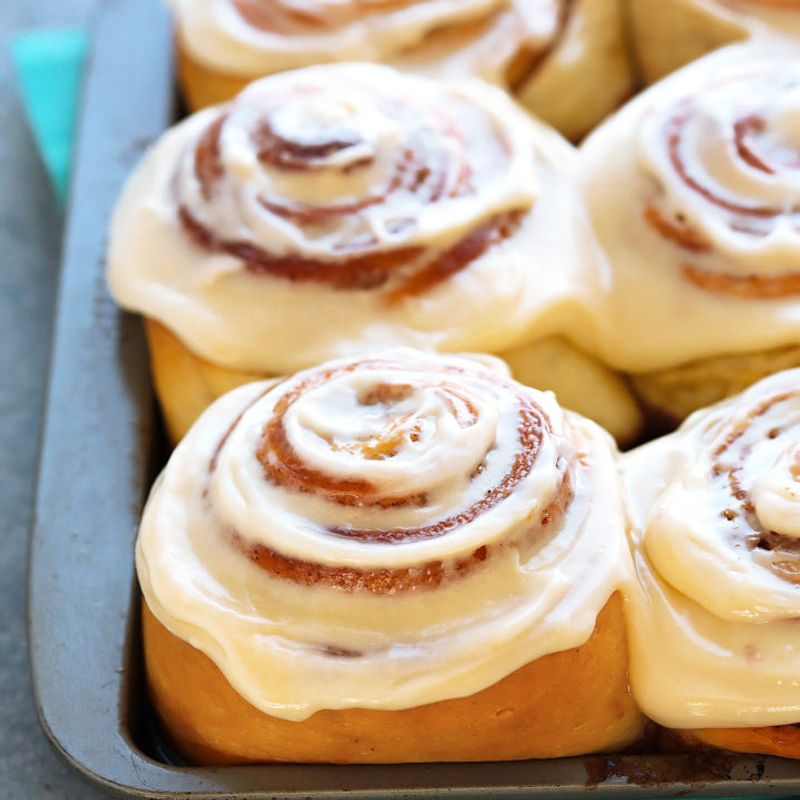 Cinnamon Rolls With Cream Cheese Frosting