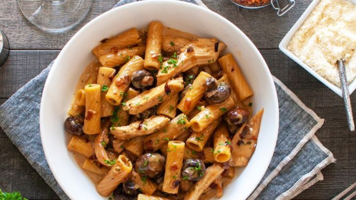 15 Disappointing Italian Chains We Ate At (Plus 5 That Seriously Need A Makeover)