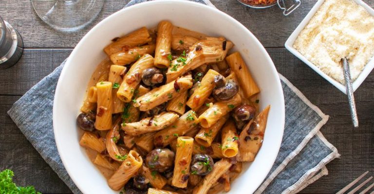 15 Disappointing Italian Chains We Ate At (Plus 5 That Seriously Need A Makeover)