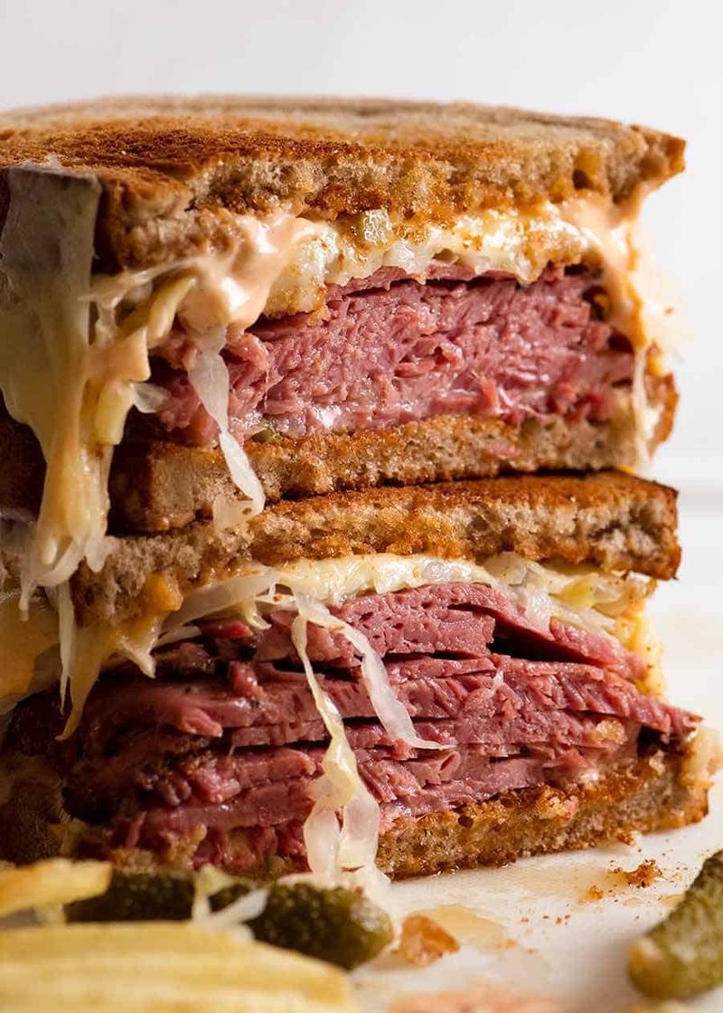 Reuben Sandwiches With Corned Beef And Swiss