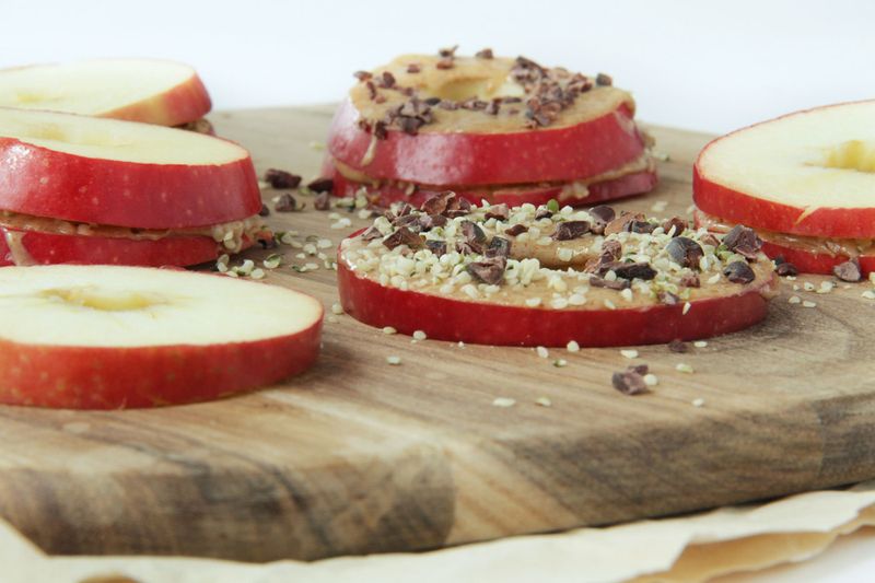 Apple Slices With Almond Butter