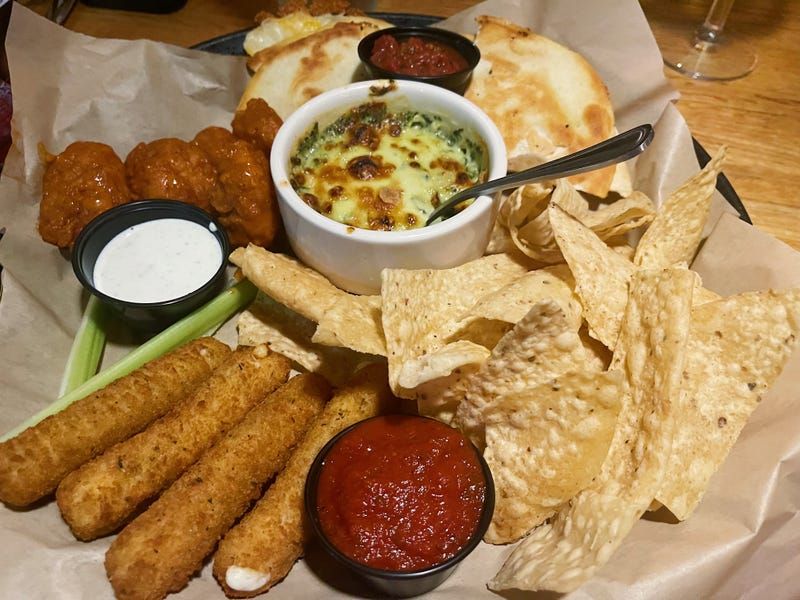 Applebee's Triple Appetizer Sampler