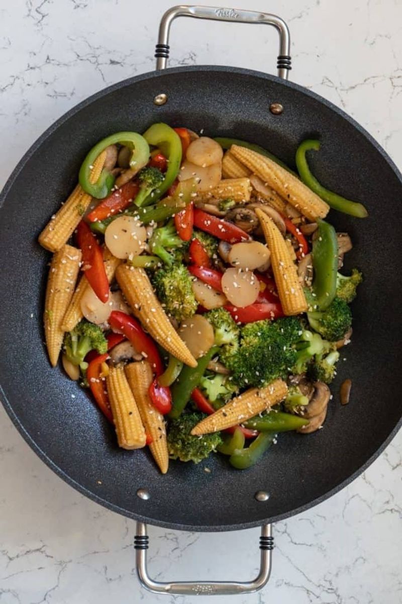 Stir-Fried Baby Corn And Bell Peppers