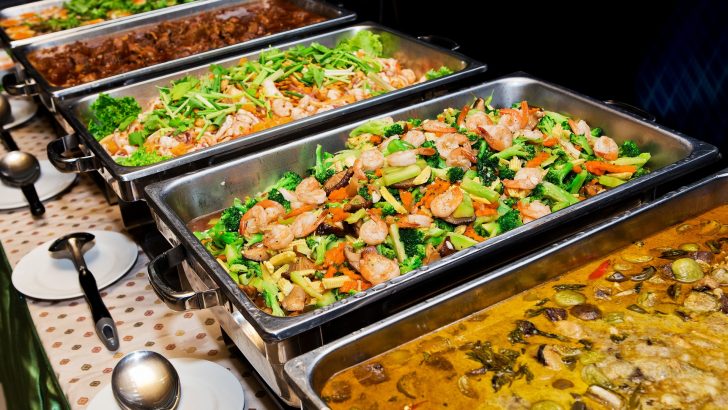 19 Things You Should Avoid Eating At Your Hotel’s Breakfast Buffet