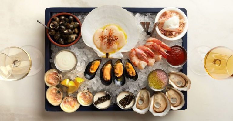 19 Worst Foods To Order At A Bar, According To An Expert