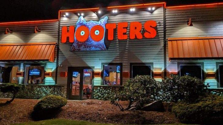 20 Gross Chain Restaurants Millennials Hate + 7 They Completely Despise