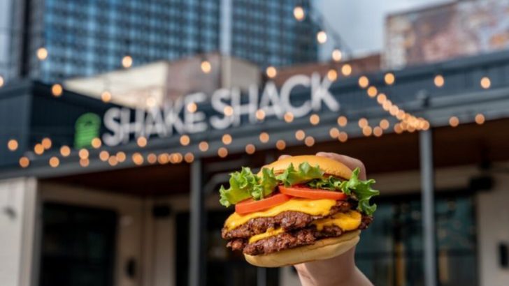 20 Homegrown American Restaurant Chains Everyone Wants To Visit