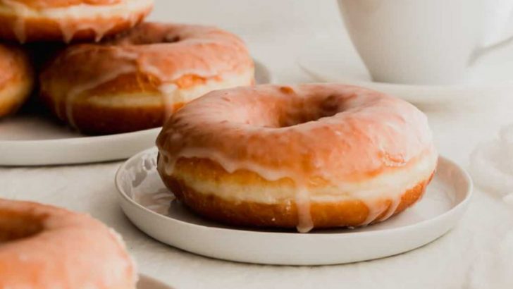 20 Perfect Donut Recipes To Enjoy With Coffee