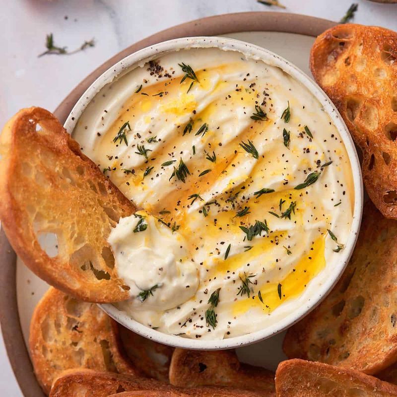 Whipped Ricotta With Honey And Thyme
