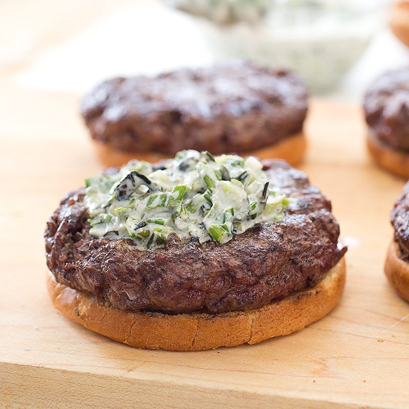 Let Burgers Rest Before Serving