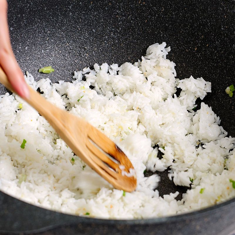 Break Up Clumps Before Frying