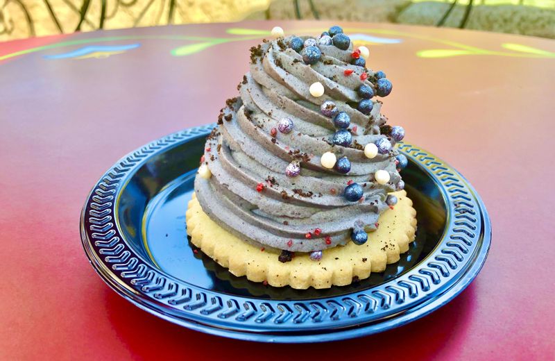 Grey Stuff Gateau