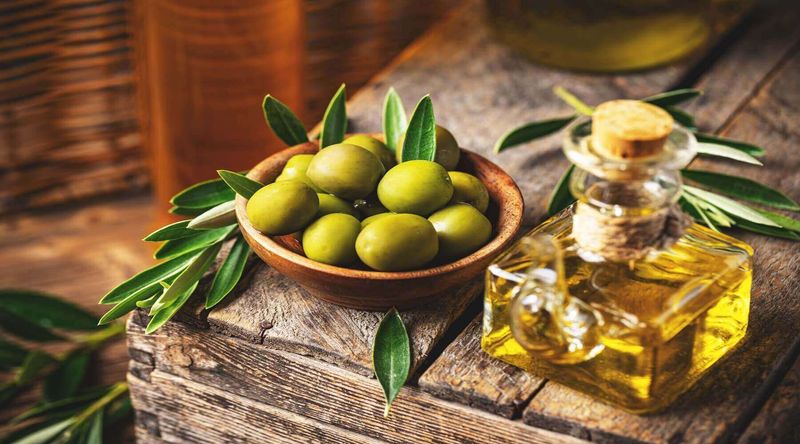 Jamie Oliver Can't Cook Without Olive Oil
