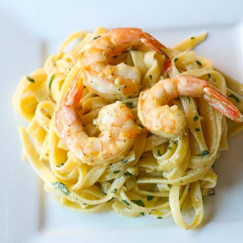 Lemon Shrimp Scampi Linguine Chill