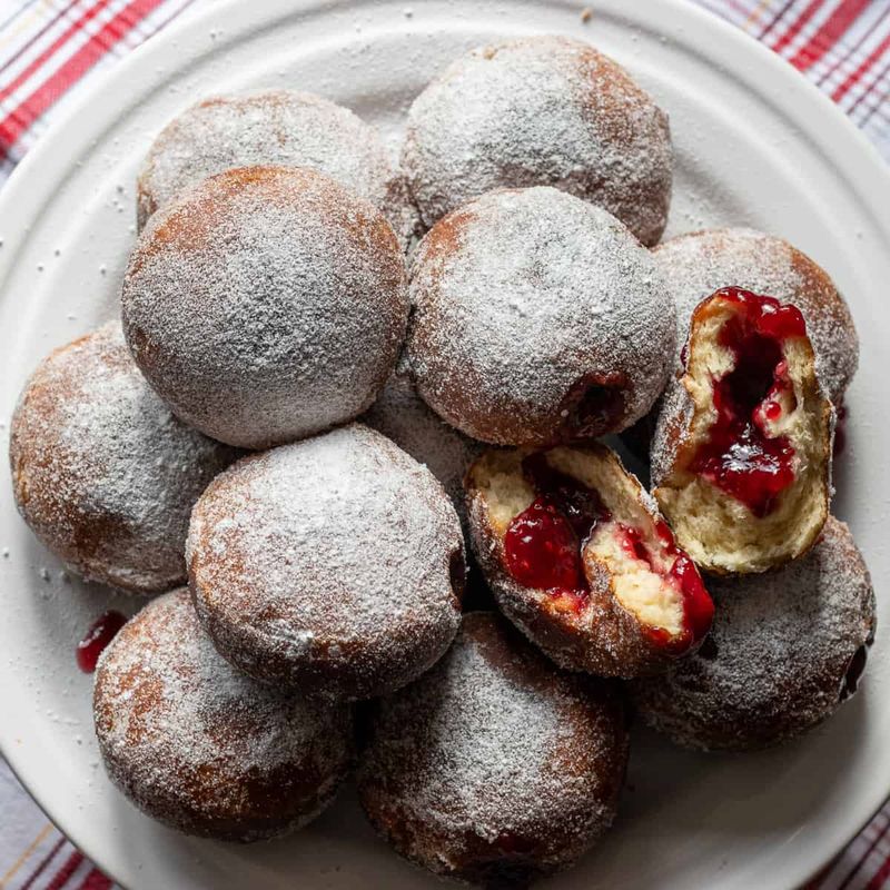 Berliner Pfannkuchen (Jelly Doughnuts)