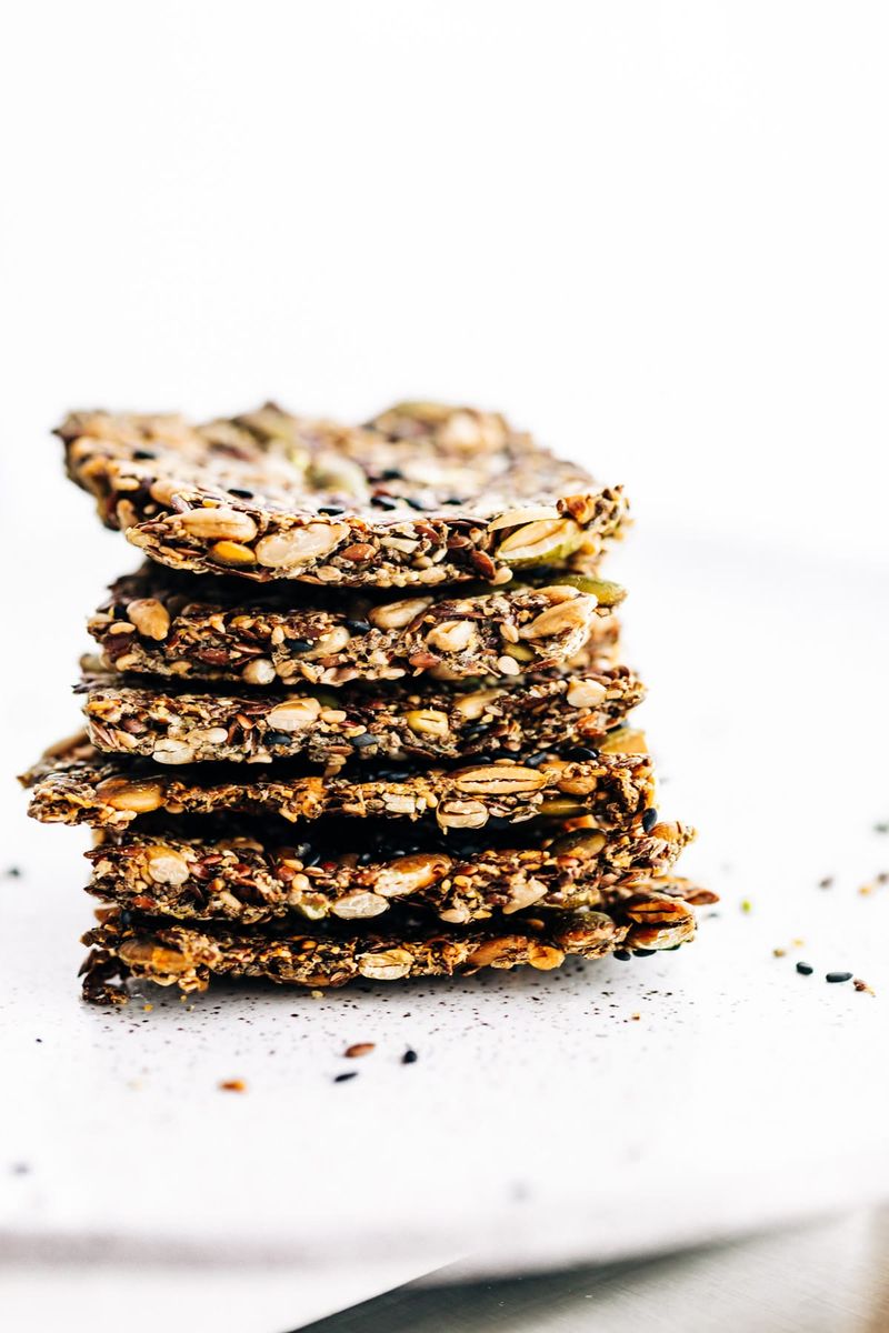 Crispy Oatmeal Crackers