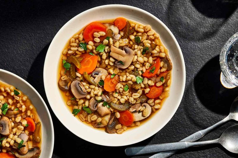 Hunts Whole Mushrooms