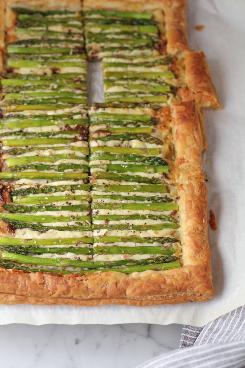 Asparagus And Gruyère Tart