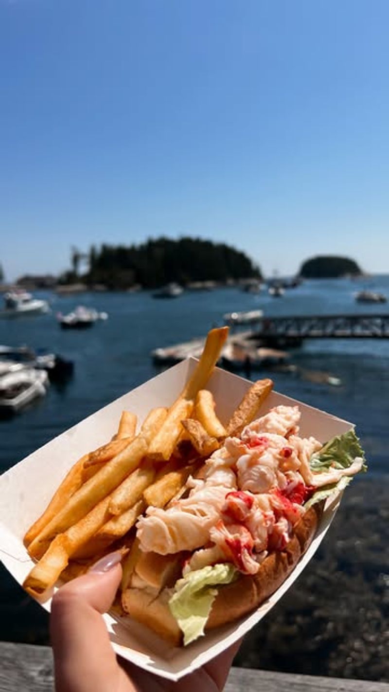 Five Islands Lobster Co. (Georgetown)