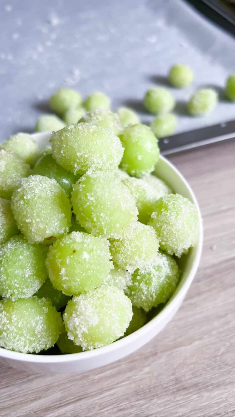 Flash-Freeze Grapes For Healthy Snacking