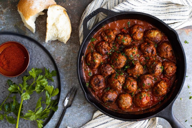 Albóndigas En Salsa