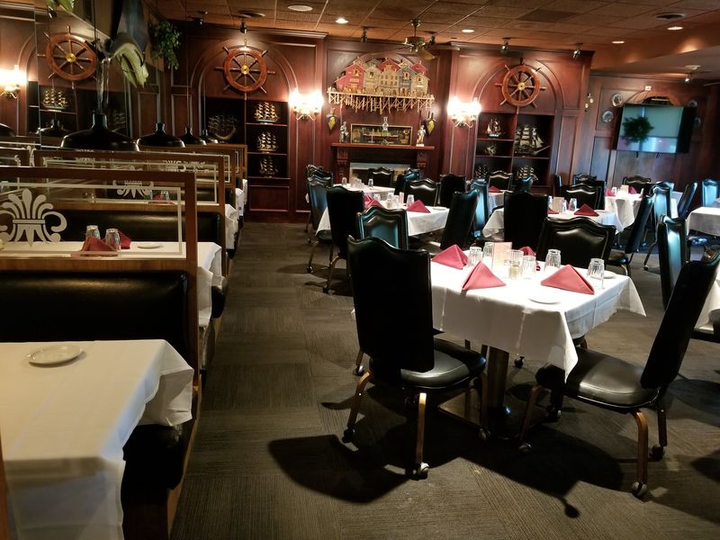 Chesapeake Seafood House In Springfield, IL