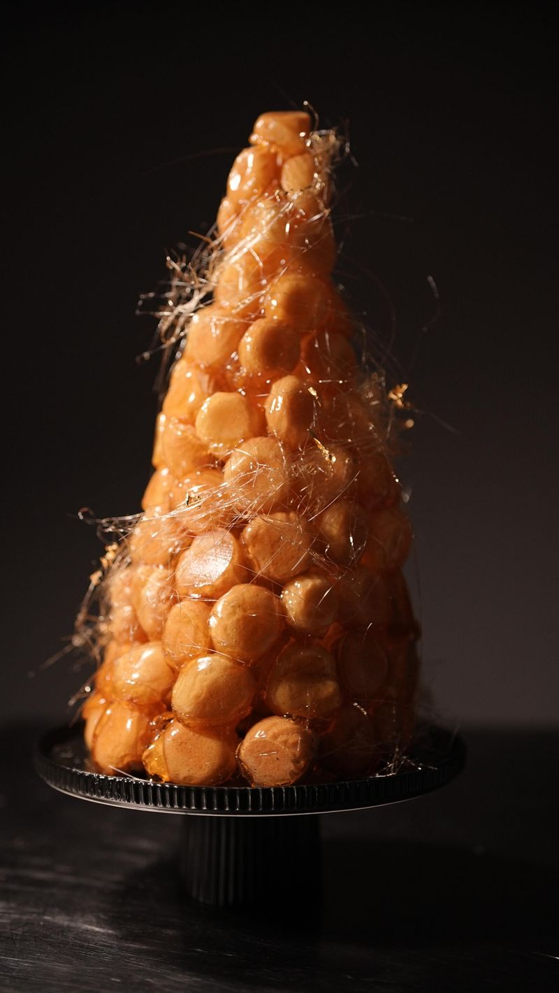 Queen Of Hearts Croquembouche
