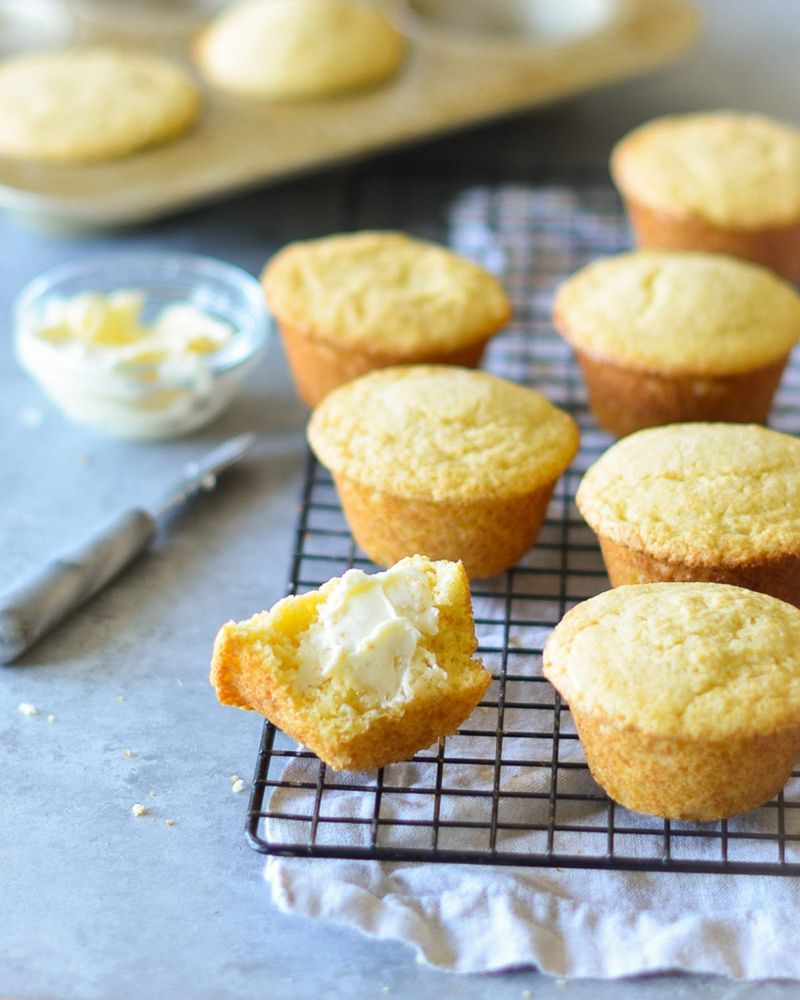 Cornbread Muffins With Honey Butter