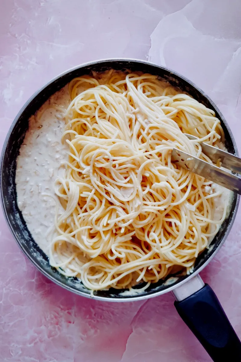 Pasta With Sauce