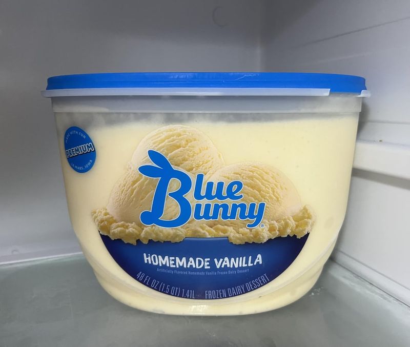 Blue Bunny Vanilla