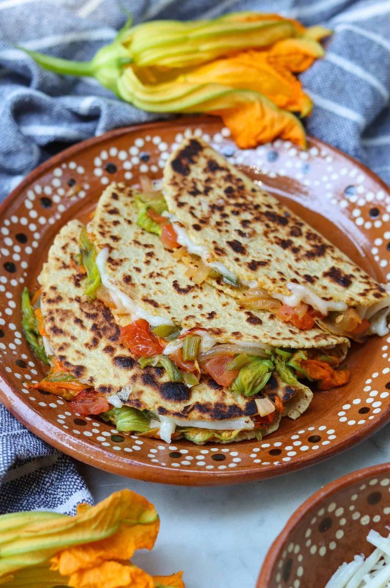 Quesadillas Con Flor De Calabaza (Central Mexico)