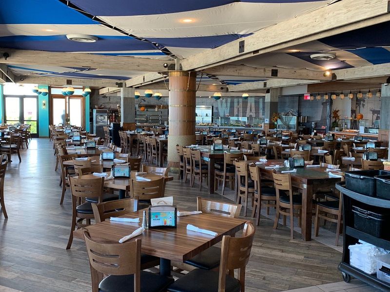 Whale Harbor Seafood Buffet (Islamorada, FL)