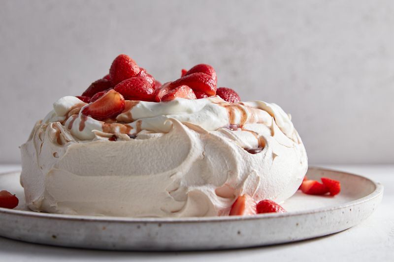 Pavlova (Australia/New Zealand)