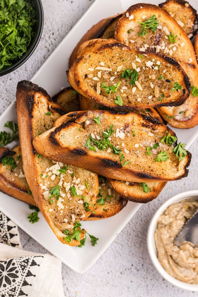 Grilled Garlic Bread With Herb Butter
