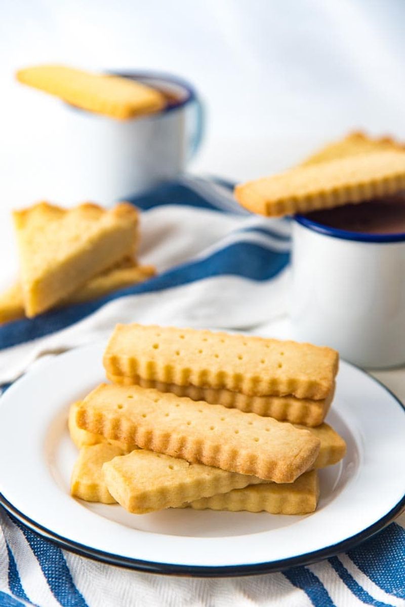 Buttery Shortbread Cookies