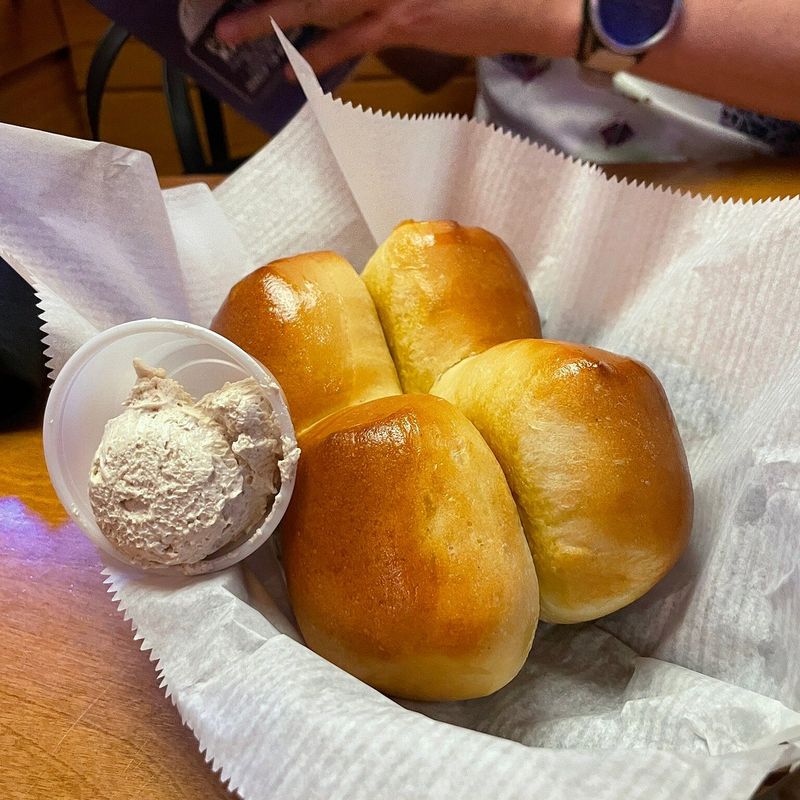 Texas Roadhouse: Steak Chain That Actually Knows Beef