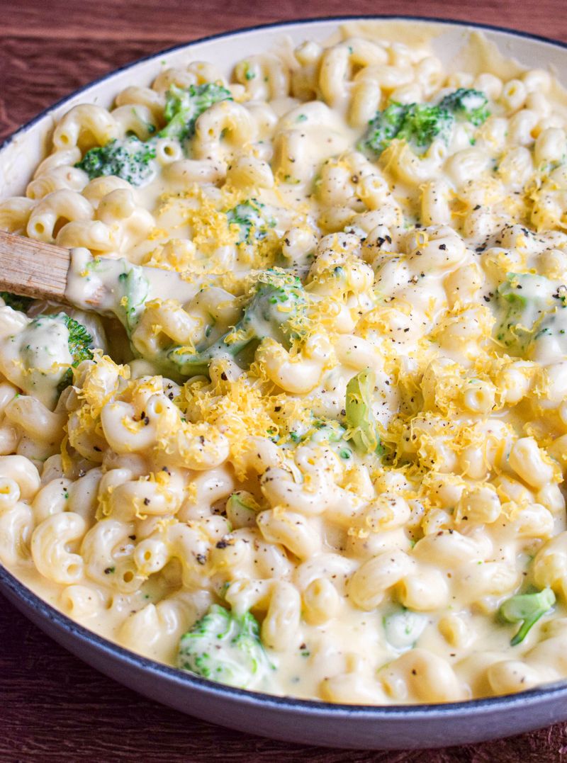 Macaroni And Cheese With Broccoli