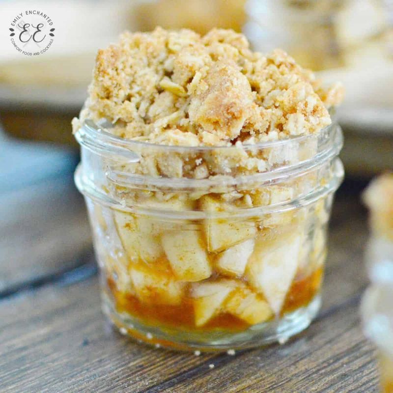Mason Jar Fruit Crisp